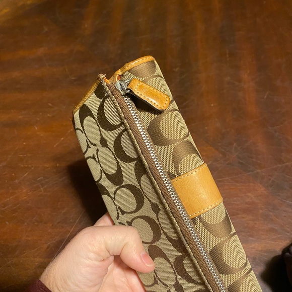 Coach Signature Tan and Brown Wallet - Picture 4 of 10